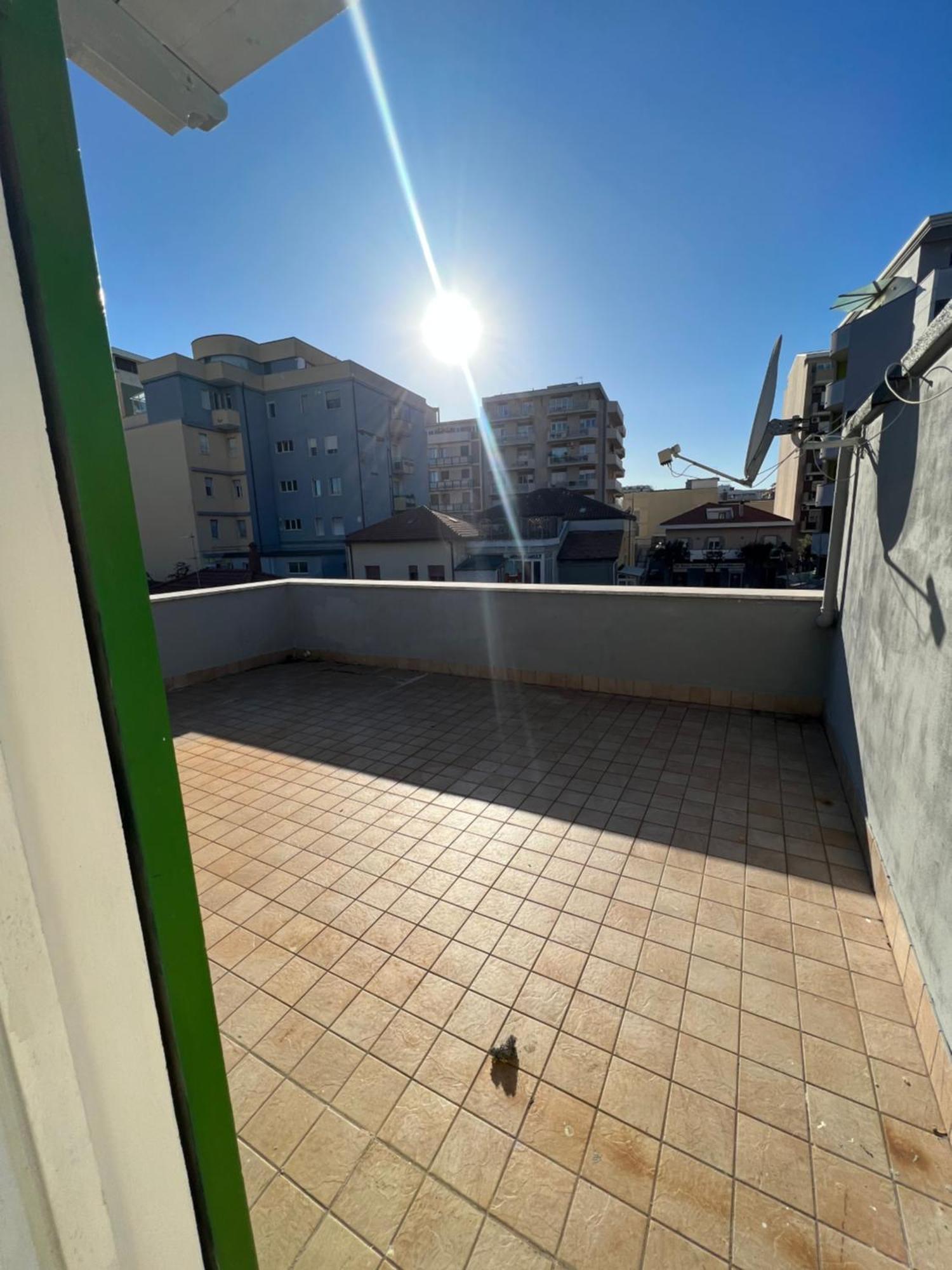 Appartement Loft Grazioso - Pescara Extérieur photo