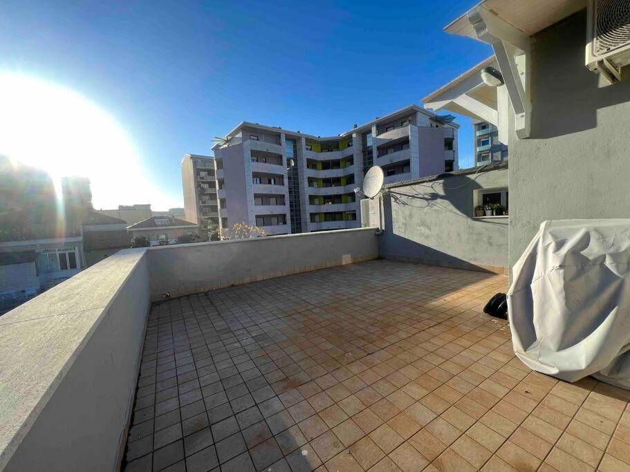 Appartement Loft Grazioso - Pescara Extérieur photo
